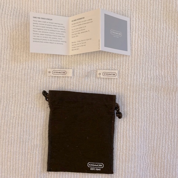 Coach Double Heart Bracelet & Interlocking Heart Ring Sterling Silver Set! - Picture 9 of 12